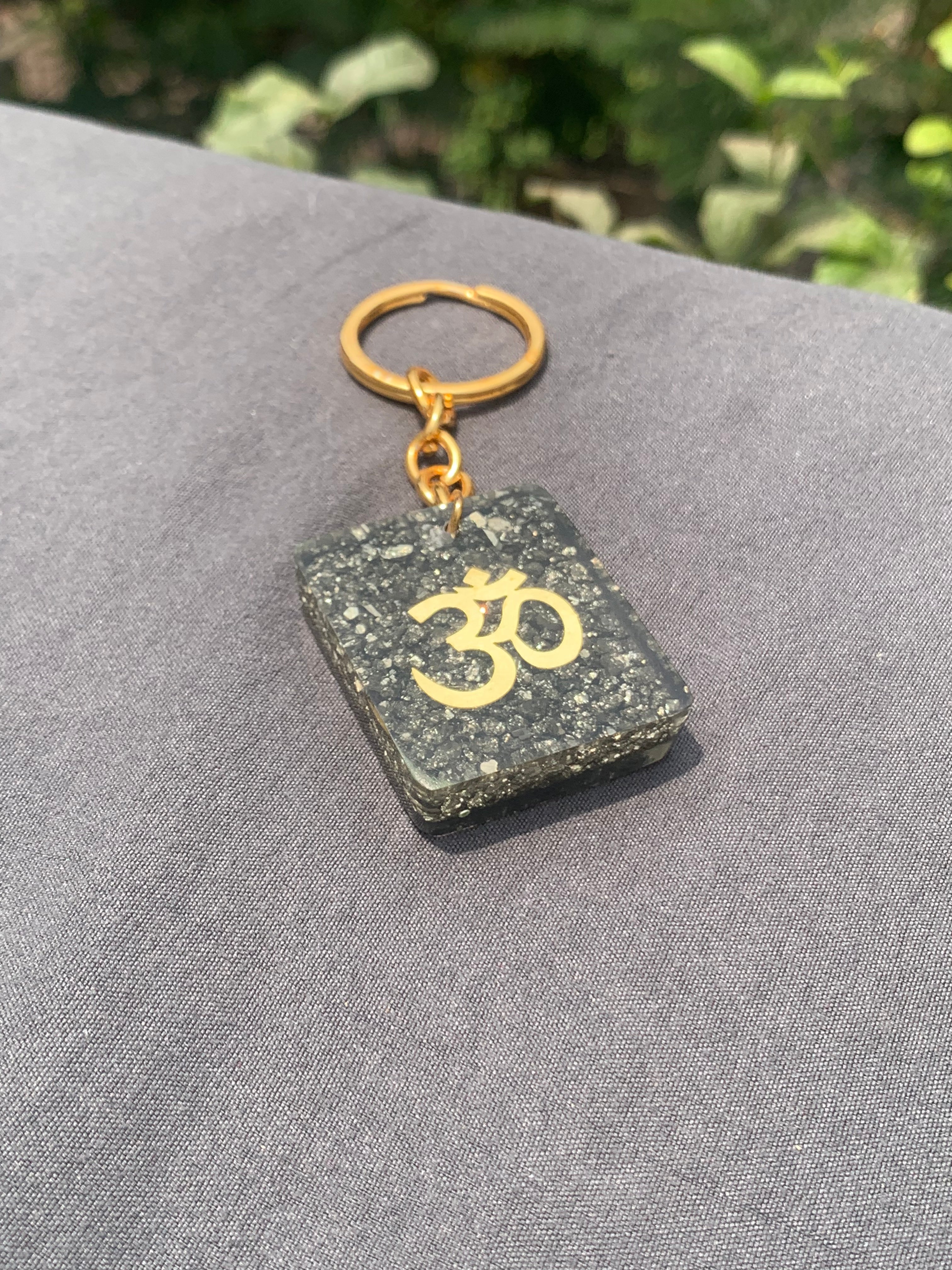 Pyrite with om